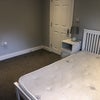 Photo 9: Room 4