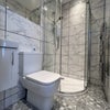 Photo 4: En-suite bedroom 