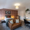 Photo 7: Room 6