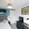 Photo 7: Room 4