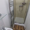 Photo 9: Room 1 ensuite 
