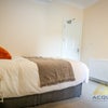 Photo 4: Room 3 - Ensuite