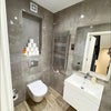 Photo 7: Bathroom 