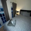 Photo 2: Single Bedroom