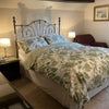 Photo 3: Beautiful room with thick carpets