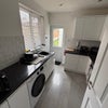 Photo 2: Kitchen