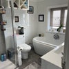 Photo 4: Bathroom