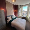 Photo 3: Room 4