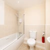 Photo 10: BATHROOM (MAIN)