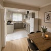 Photo 2: Kitchen/communal