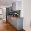 Photo 2: Kitchen
