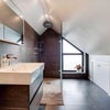 Photo 9: Spare bathroom