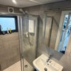 Photo 4: Ensuite/shower