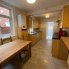 Photo 11: Kitchen