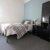 Photo 2: Room 4