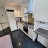 Photo 3: Kitchen / Hob / Extractor / Oven / Microwave / Fridge Freezer / Washer dryer