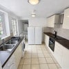 Photo 6: Kitchen