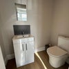 Photo 4: Studio 1 En-Suite