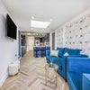 Photo 7: COMMUNAL LOUNGE