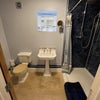 Photo 2: Shower En-Suite