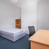Photo 15: bed 5