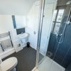 Photo 4: En-Suite
