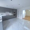 Photo 11: COMMUNAL KITCHEN