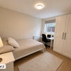 Photo 7: Room 2 £900 + £100 bills