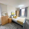 Photo 4: ROOM 5