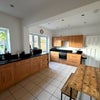 Photo 2: Kitchen