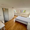Photo 2: ROOM EN-SUITE 