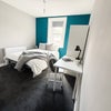 Photo 4: Room 3