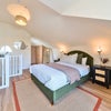 Photo 2: Room 6