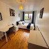 Photo 10: Room 2