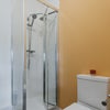 Photo 3: Room 9 ensuite