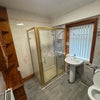 Photo 8: BATHROOM 🚿