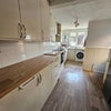 Photo 7: Kitchen