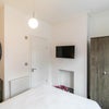 Photo 5: Room 1