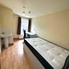 Photo 5: Bedroom