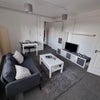Photo 2: Unfurnished living room