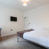 Photo 8: Room 4