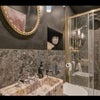 Photo 7: shower room