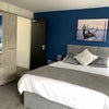Photo 5: Room 5