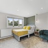 Photo 3: Room 1