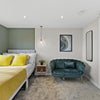 Photo 2: Room 1