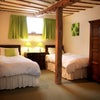 Photo 2: Loose box furnished with twin beds