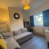 Photo 6: Living rooom 