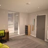 Photo 2: Large Double en-suite