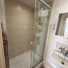Photo 2: En-suite 