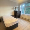 Photo 5: Room 1 